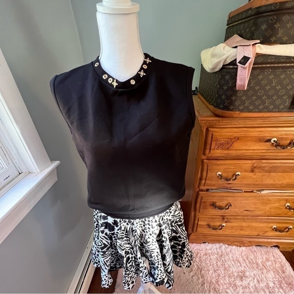 LOUIS vuitton dress (M) (flaw to mention) - Picture 3 of 16